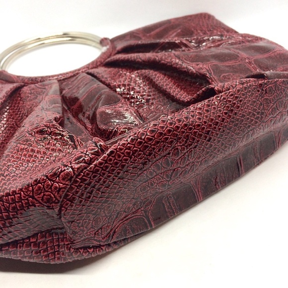 3/$30 RED FAUX LEATHER CROCODILE PLEATHER TOP HANDLE O RING BAG RETRO PURSE - Picture 4 of 10
